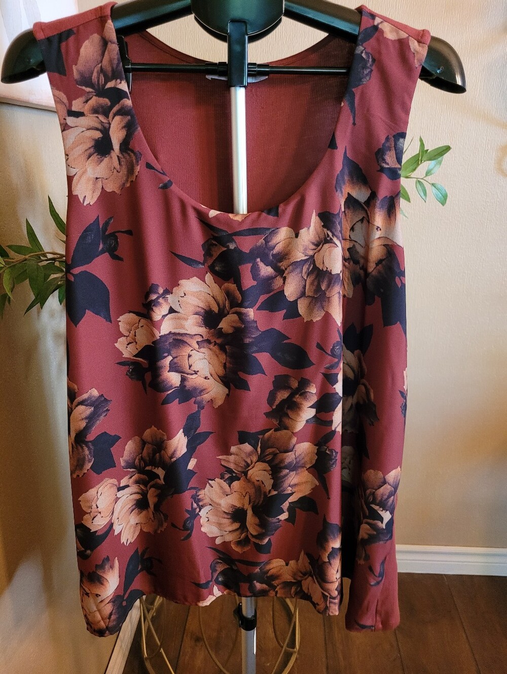 Ricki's Floral Sleeveless  Tank Top